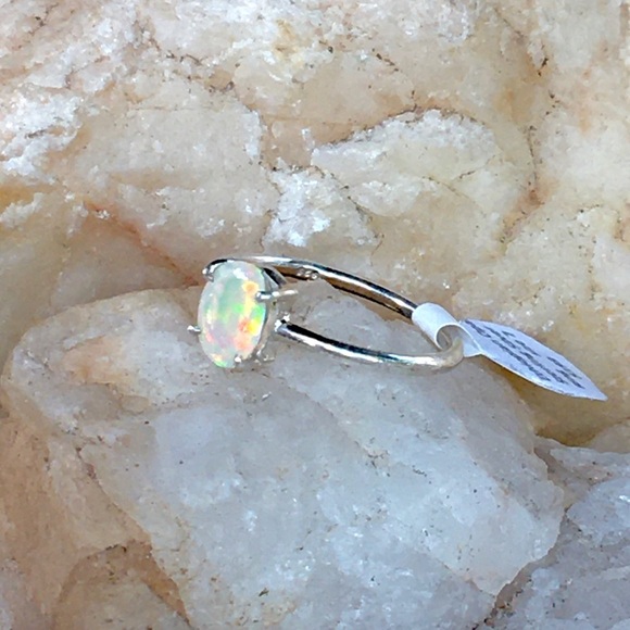 Ethiopian opal oval faceted 925 sterling ring 7 - Picture 6 of 12